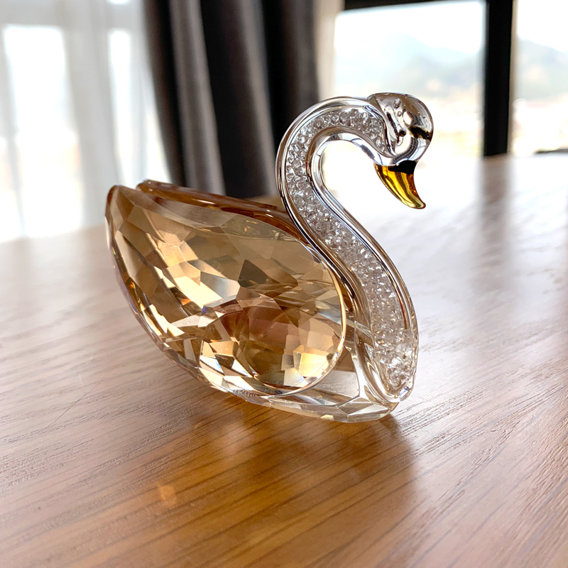 3 Colors Bigger Swan Crystal G – Desk Setup Modern recenzja i cena