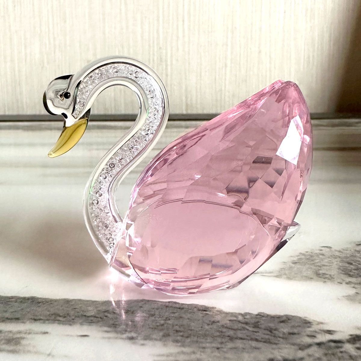 3 Colors Bigger Swan Crystal G – Desk Setup Modern recenzja i cena